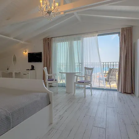 Nisa Hotel